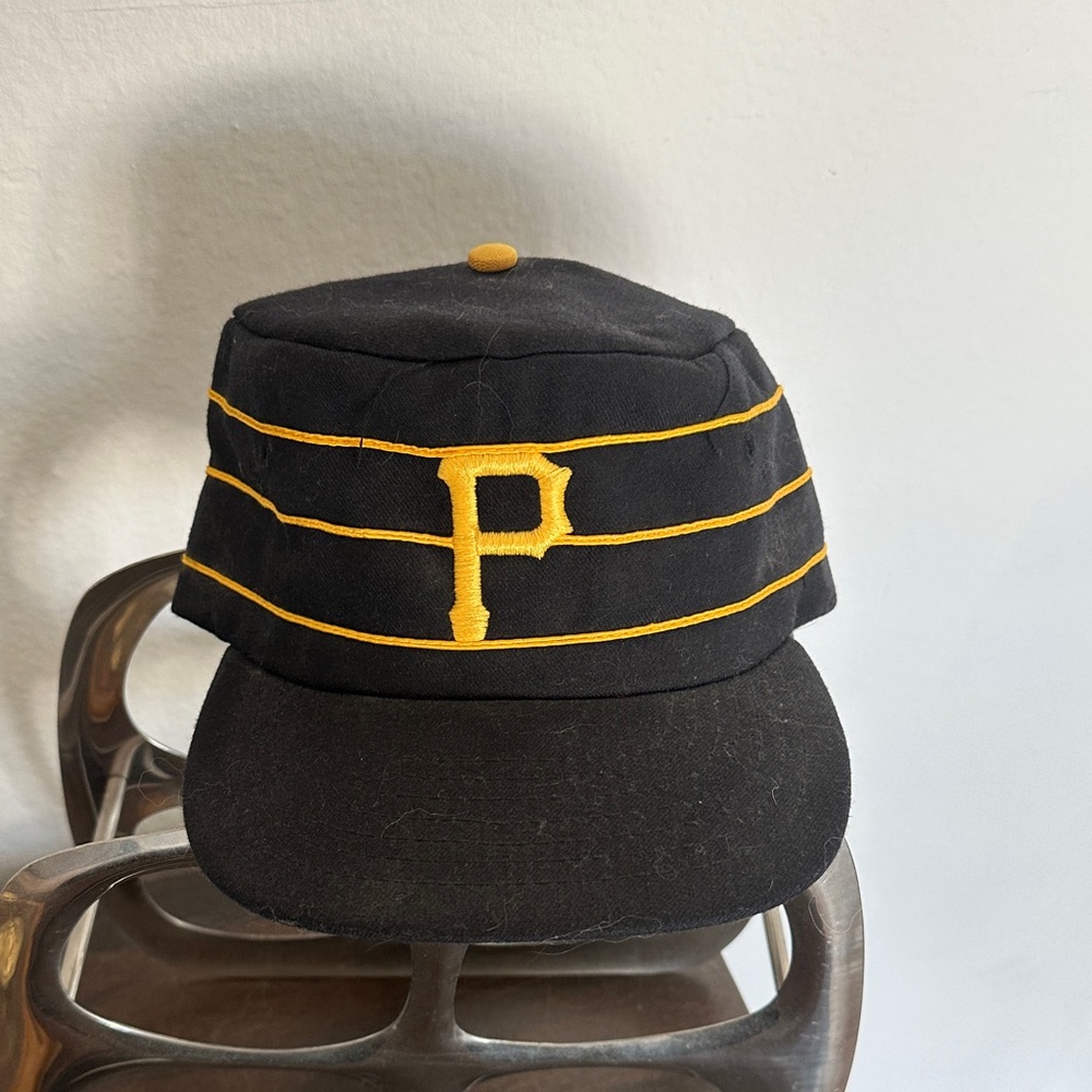 Pittsburgh Pirates MLB Pillbox Fitted 7 1/8 Hat